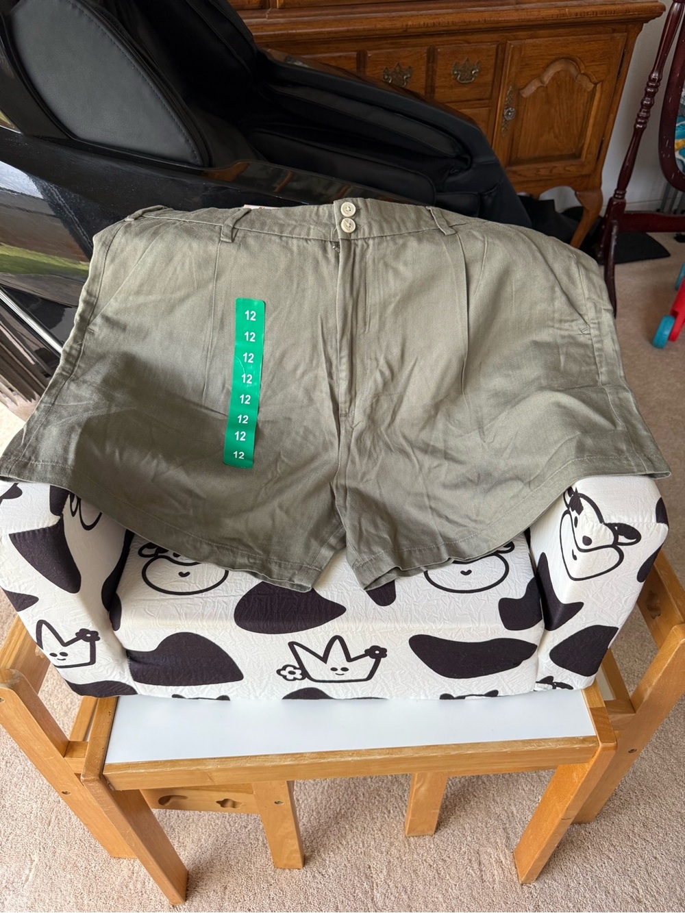 NWT Wmn’s 12 Olive Green High-Waist Rayon Linen Blend WalkShorts